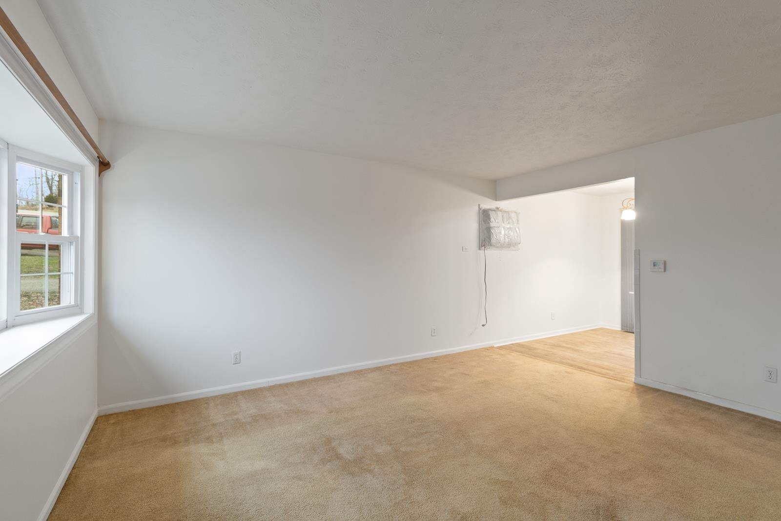 204 Morrow Road Huntington, WV 25701 - Photo 5 of 26 Gallery Image 5