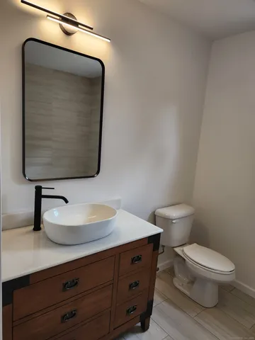 $639,999 | 154 Falls Road, East Haddam, CT 06469