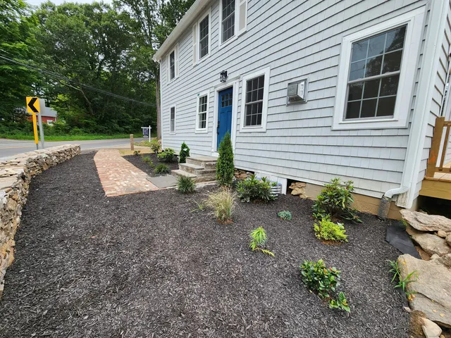 $639,999 | 154 Falls Road, East Haddam, CT 06469