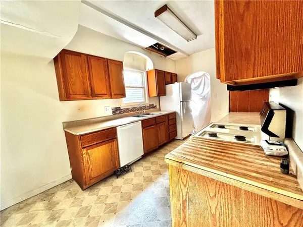 $89,900 | 1239 6th Avenue, Ford City, PA 16226