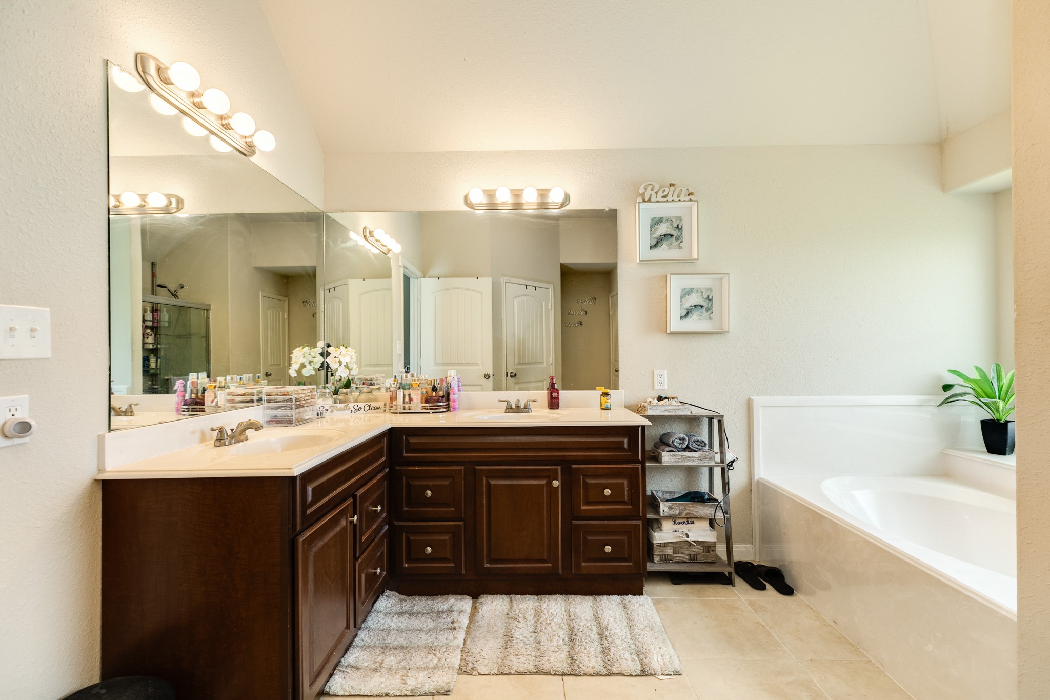 920 Quarter Horse Trail Angleton, TX 77515 - Photo 12 of 18