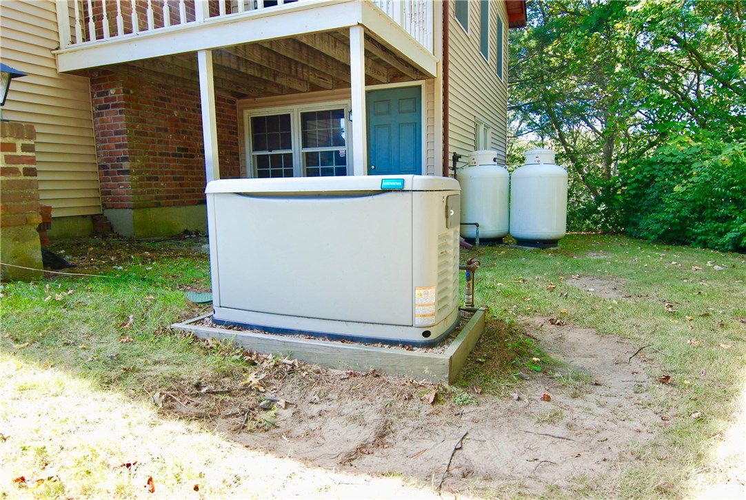 17 Starview Lane Westerly, RI 02891 - Photo 8 of 28