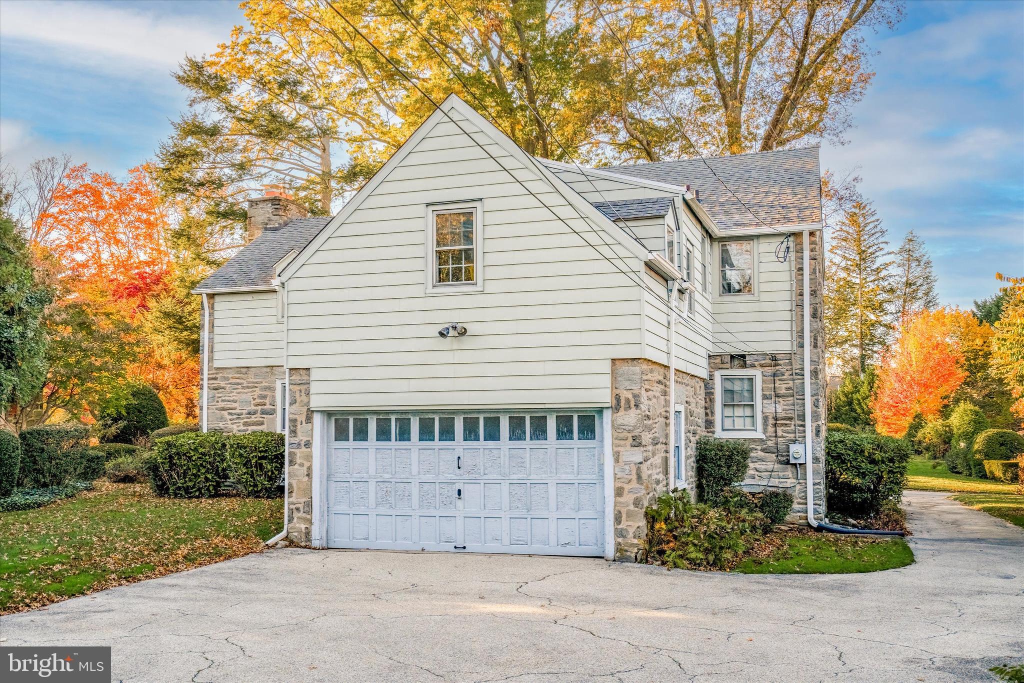 1314 Knox Road Wynnewood, PA 19096 - Photo 4 of 26 Gallery Image 4