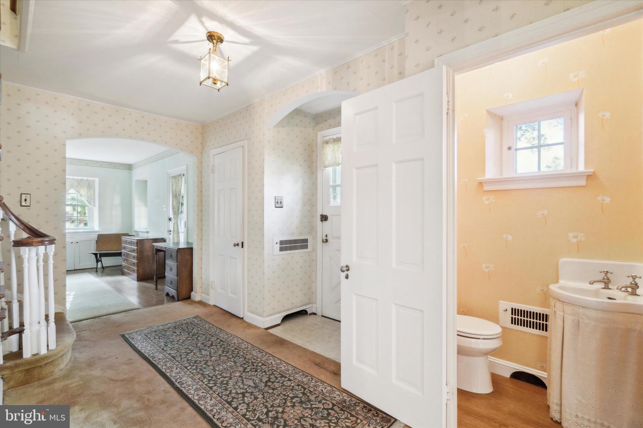 1314 Knox Road Wynnewood, PA 19096 - Photo 9 of 26 Gallery Image 9