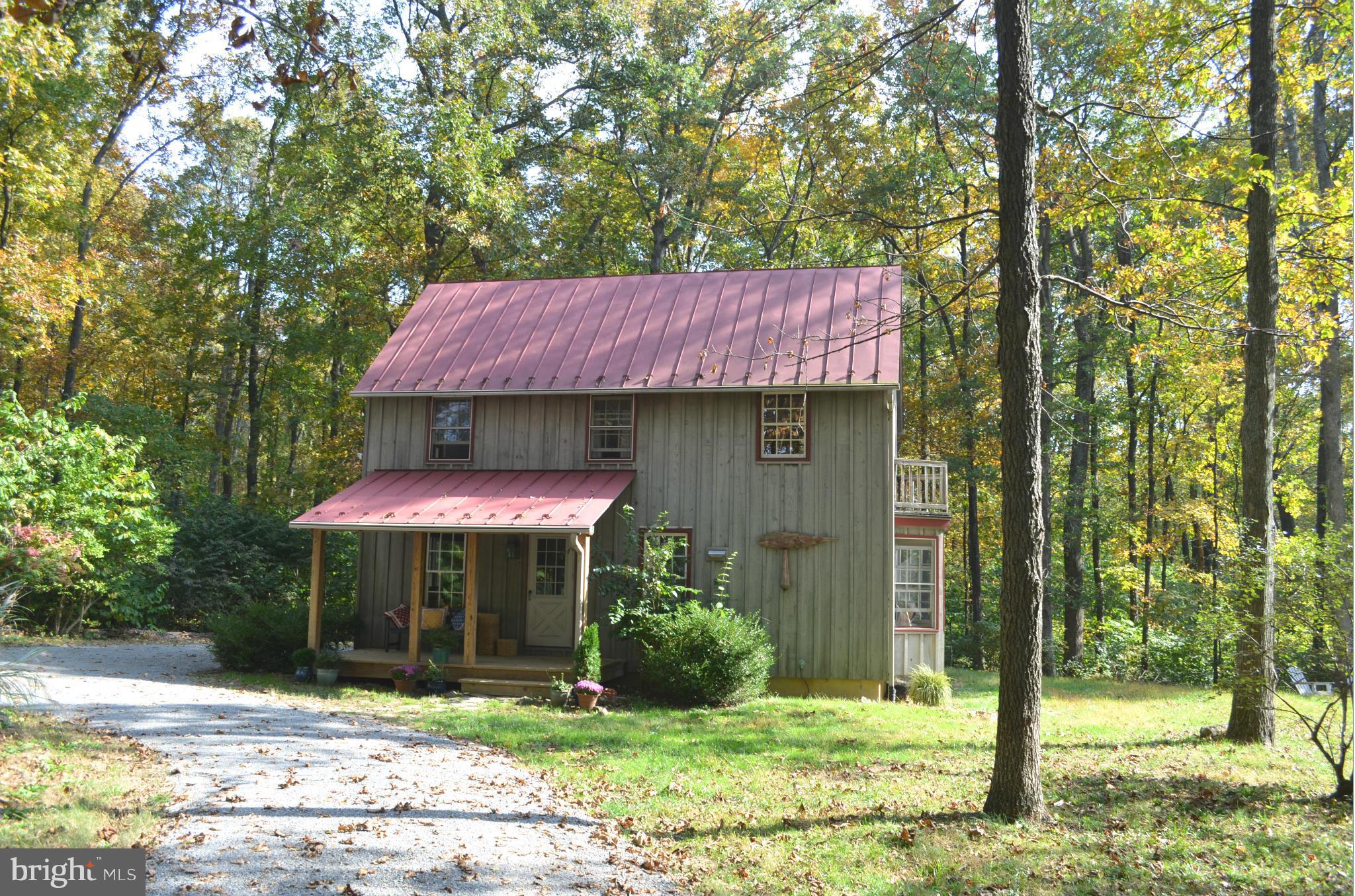 17638 Raven Rocks Road Round Hill, VA 20141 - Photo 2 of 28 Exterior (Front)