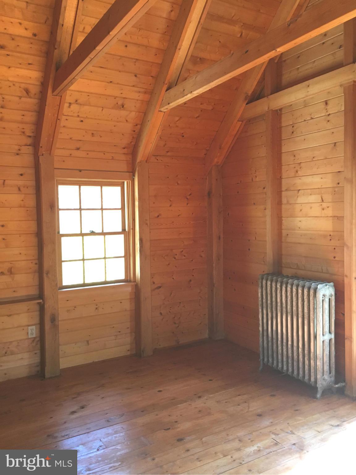 17638 Raven Rocks Road Round Hill, VA 20141 - Photo 18 of 28 Bedroom