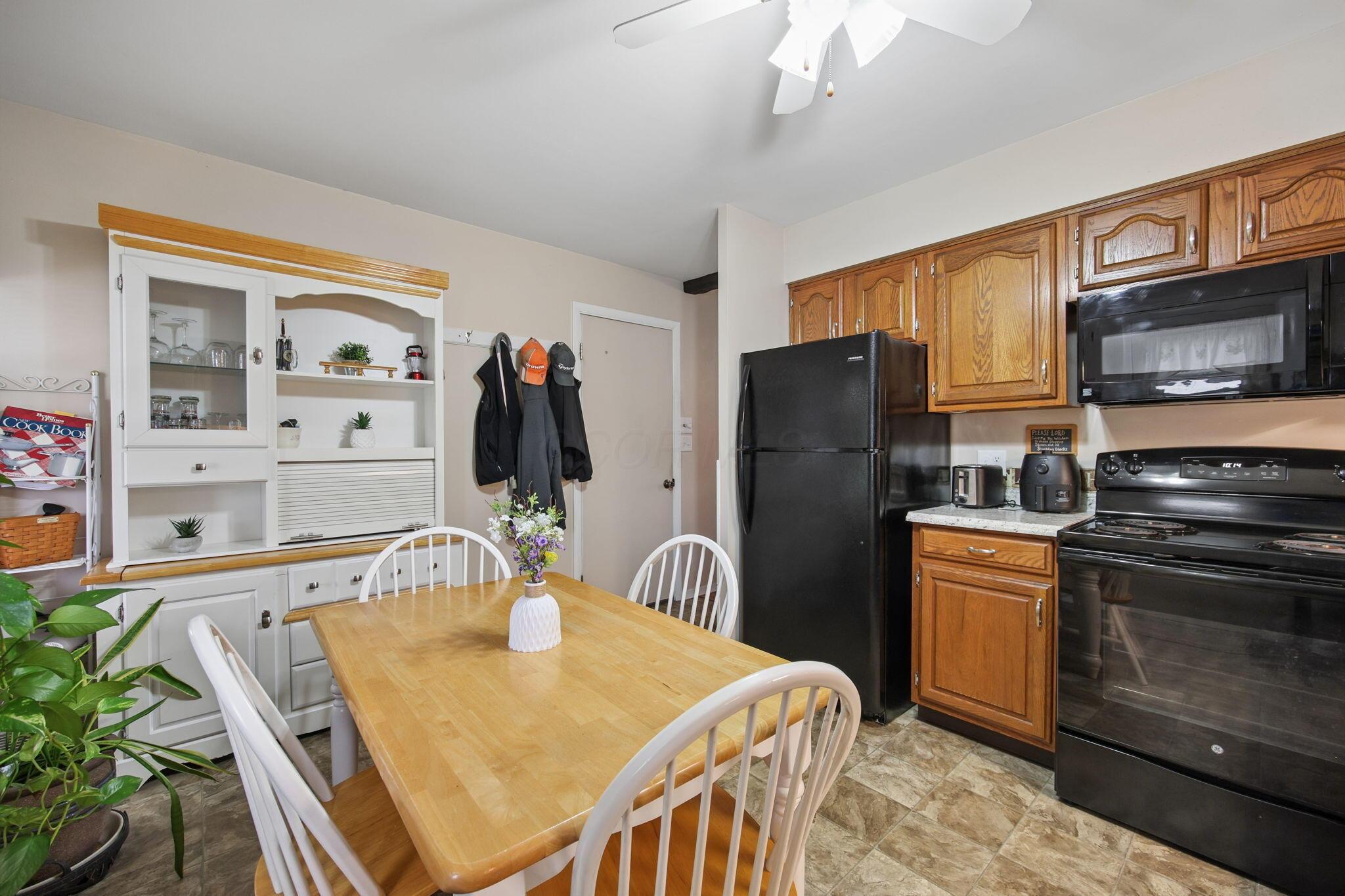 256 Walden Road Heath, OH 43056 - Photo 11 of 24 12-web-or-mls-256-walden-rd
