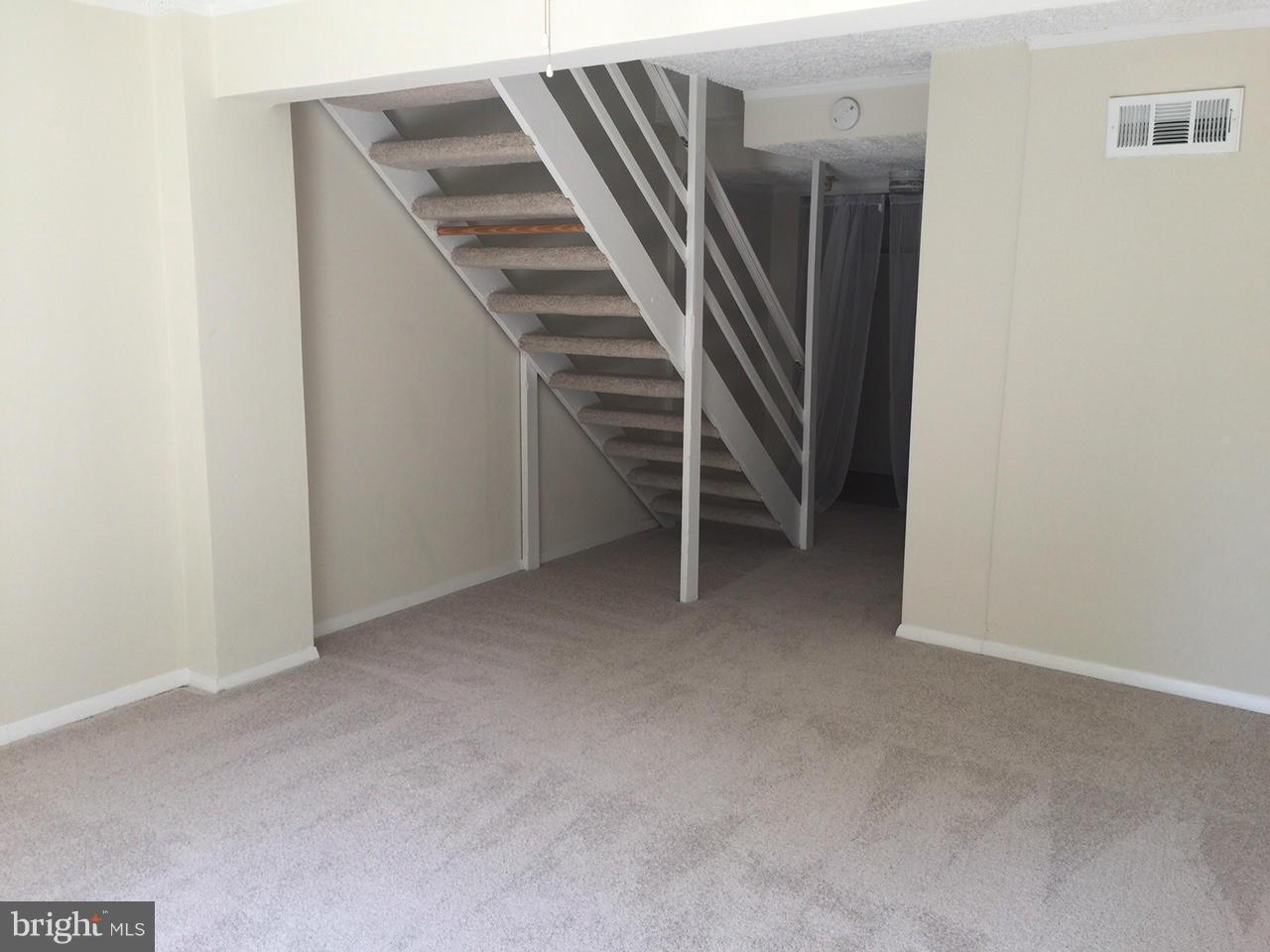 12500 Cross Ridge Way Germantown, MD 20874 - Photo 13 of 20 Bath