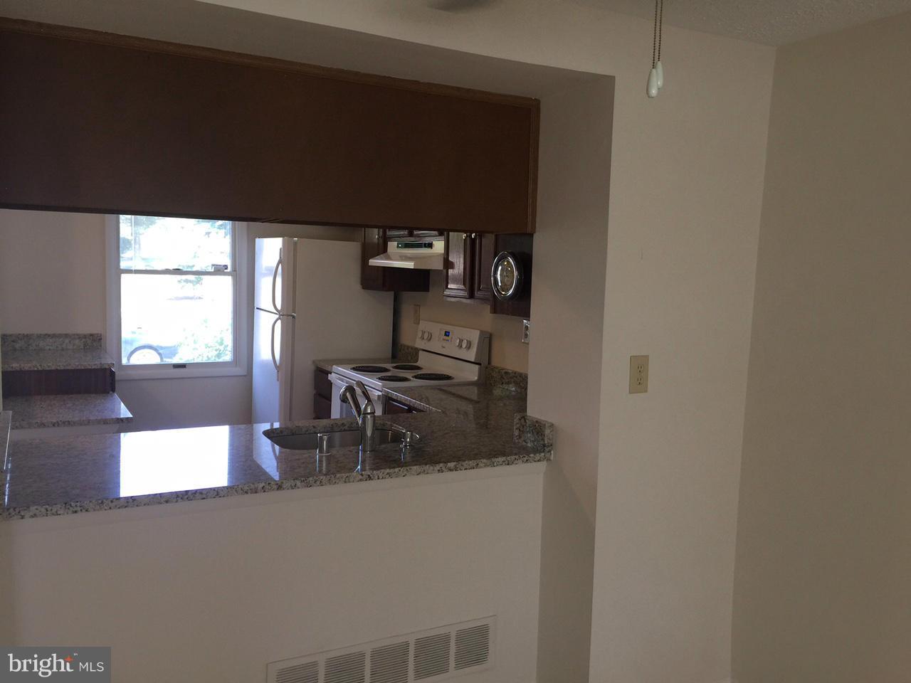 12500 Cross Ridge Way Germantown, MD 20874 - Photo 6 of 20 Interior (General)