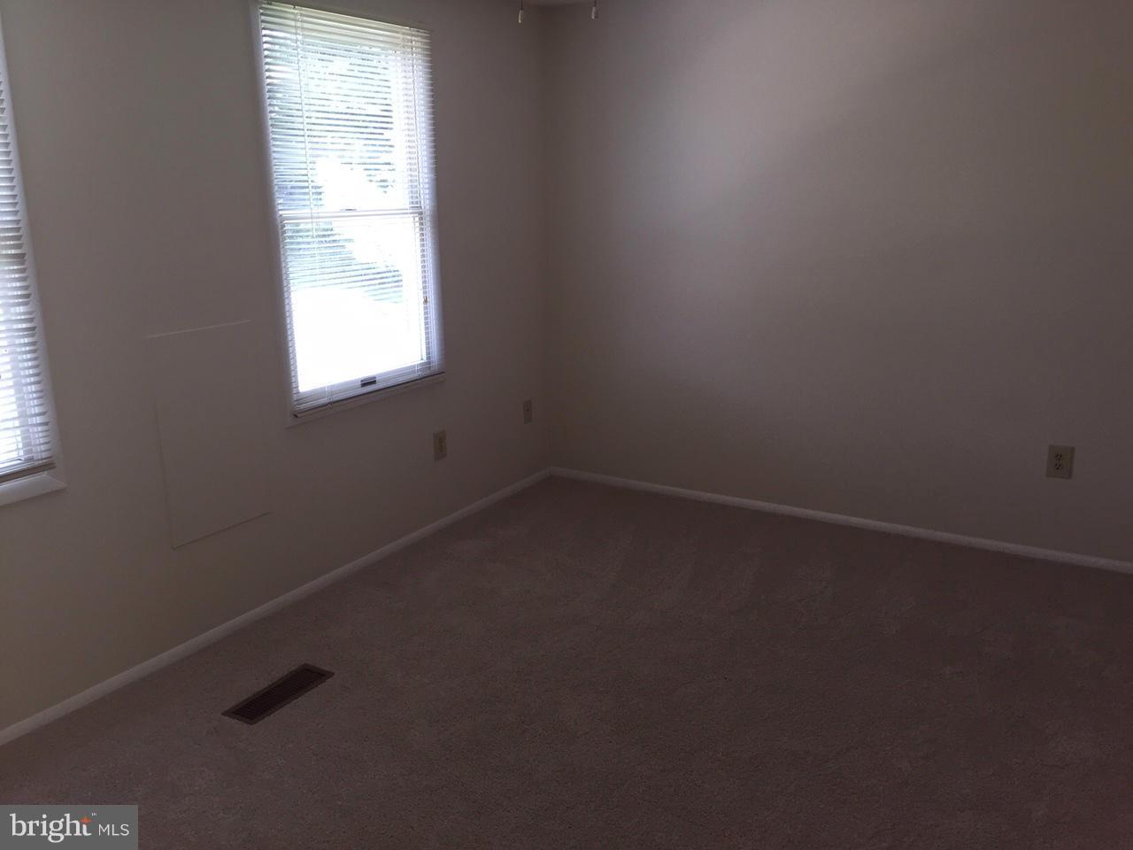 12500 Cross Ridge Way Germantown, MD 20874 - Photo 9 of 20 Bedroom