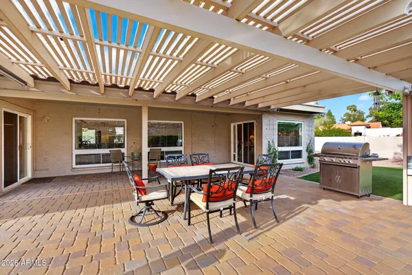 $934,000 | 2101 East Vaughn Street, Tempe, AZ 85283