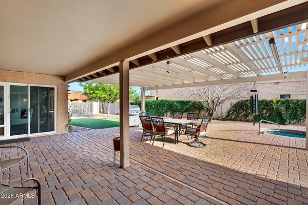 $934,000 | 2101 East Vaughn Street, Tempe, AZ 85283