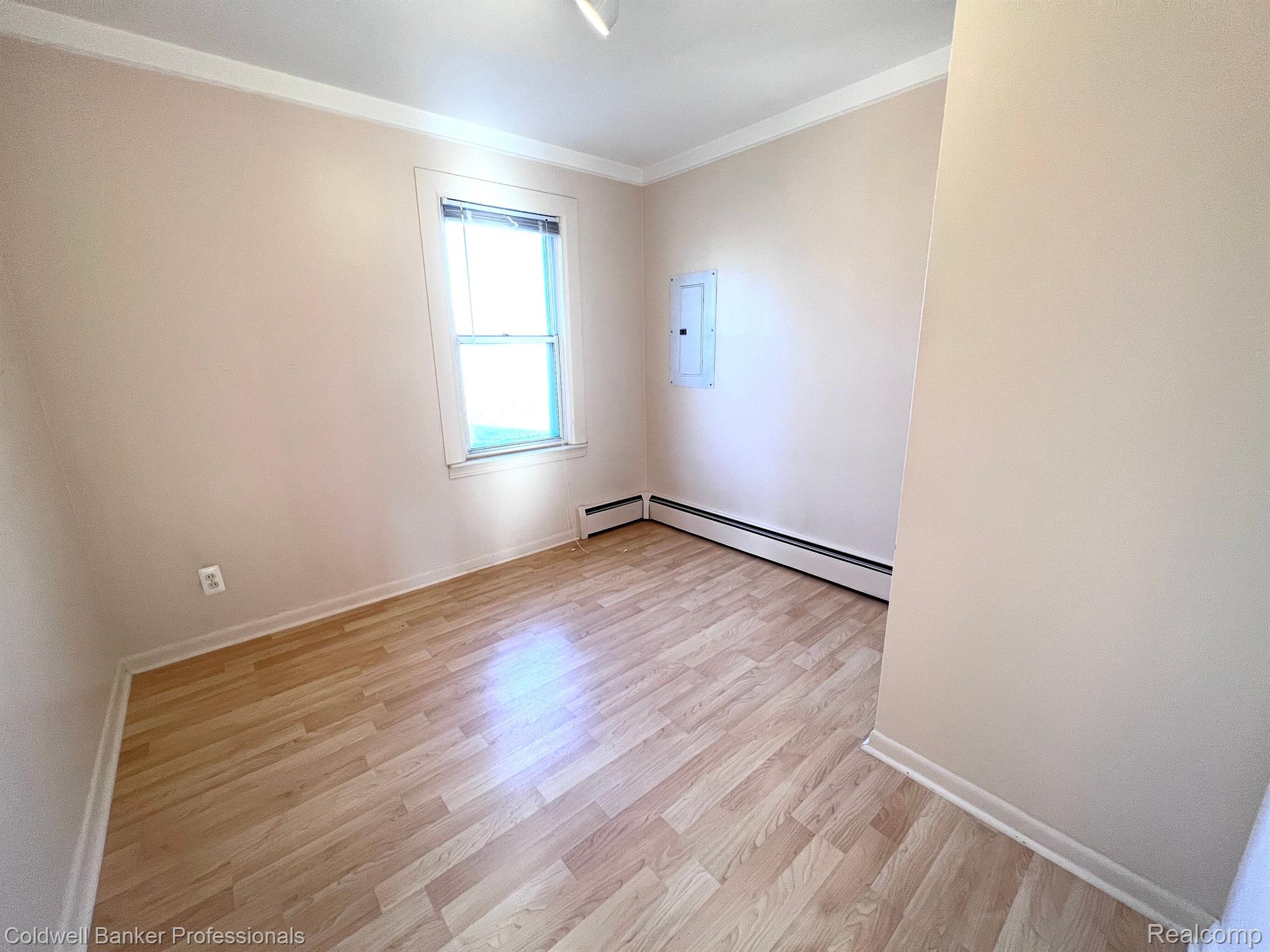 1716 Milverton Road Troy, MI 48083 - Photo 8 of 18 Bedroom