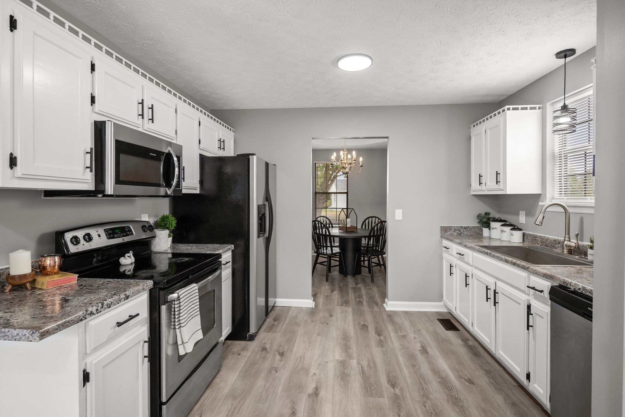 6109 Ebenezer Road Greenbrier, TN 37073 - Photo 12 of 35