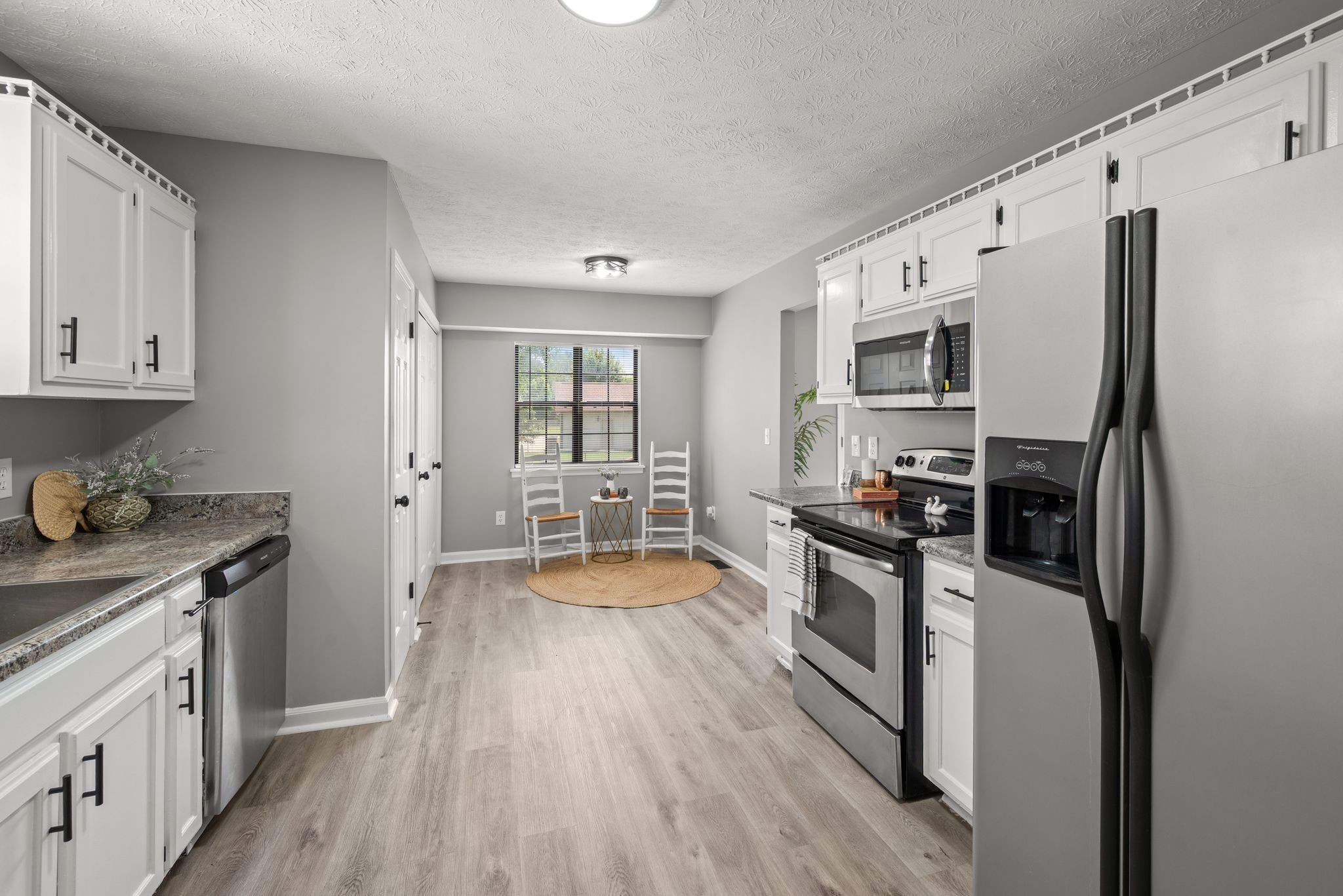 6109 Ebenezer Road Greenbrier, TN 37073 - Photo 13 of 35