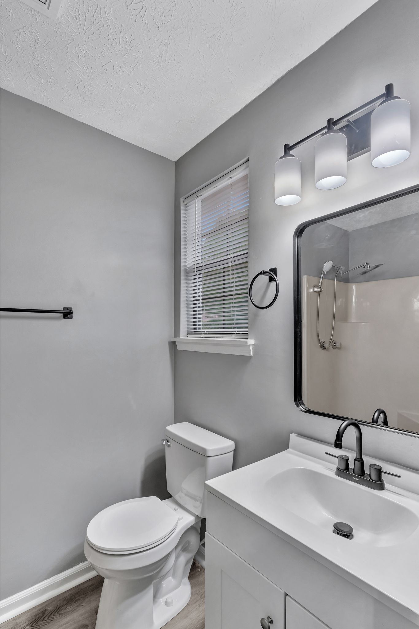 6109 Ebenezer Road Greenbrier, TN 37073 - Photo 24 of 35