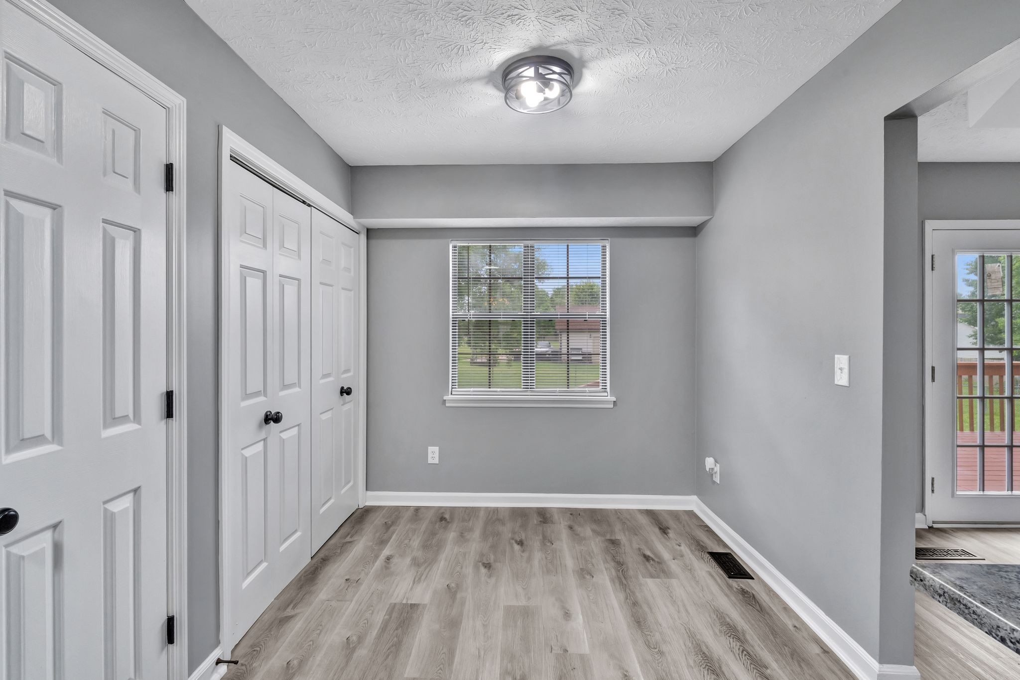 6109 Ebenezer Road Greenbrier, TN 37073 - Photo 8 of 35