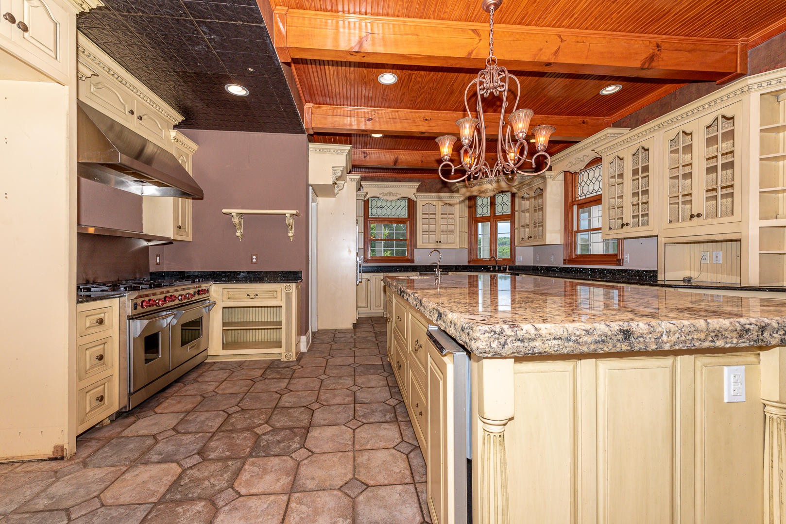 1387 Harold Patterson Road Dandridge, TN 37725 - Photo 15 of 38 Gallery Image 15
