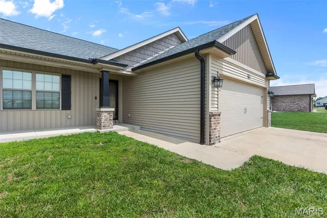 $325,000 | 192 Fraser Ridge, Jackson, MO 63755