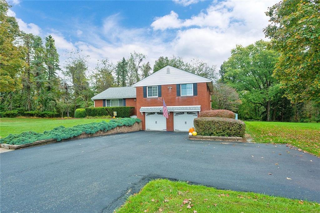 4823 Logan Ferry Road Murrysville, PA 15668 - Photo 2 of 25 Gallery Image 2