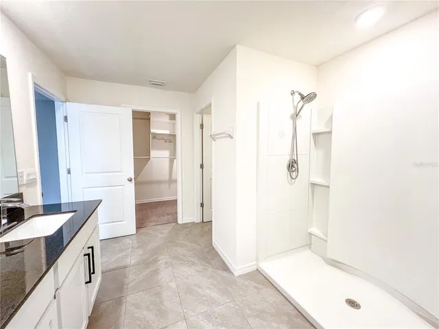 $2,350 | 19069 Northwest 165th Lane, High Springs, FL 32643