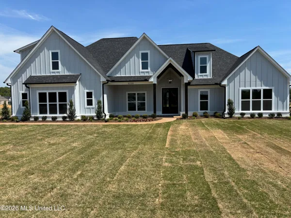 $564,500 | 5228 Crick Lane, Hernando, MS 38632