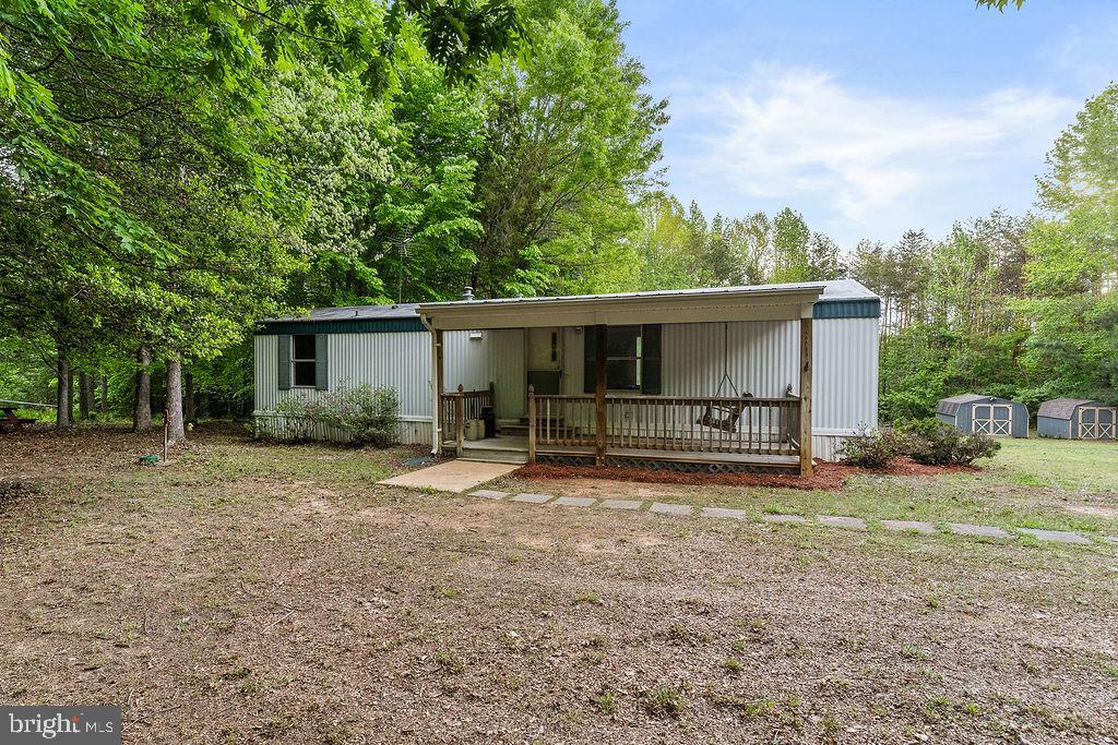 7227 Grand Brooks Road Spotsylvania, VA 22551 - Photo 35 of 47
