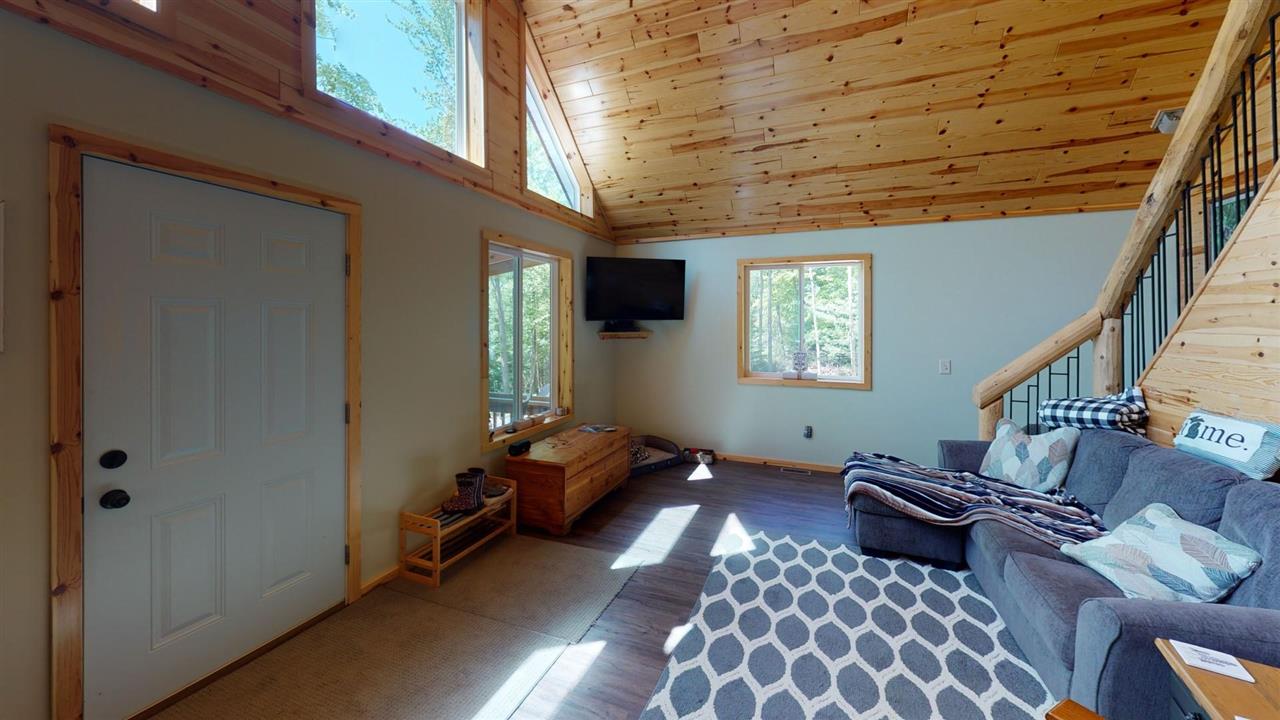 10373 Maple Valley Road Gladwin, MI 48624 - Photo 18 of 54 50079057-17.JPG