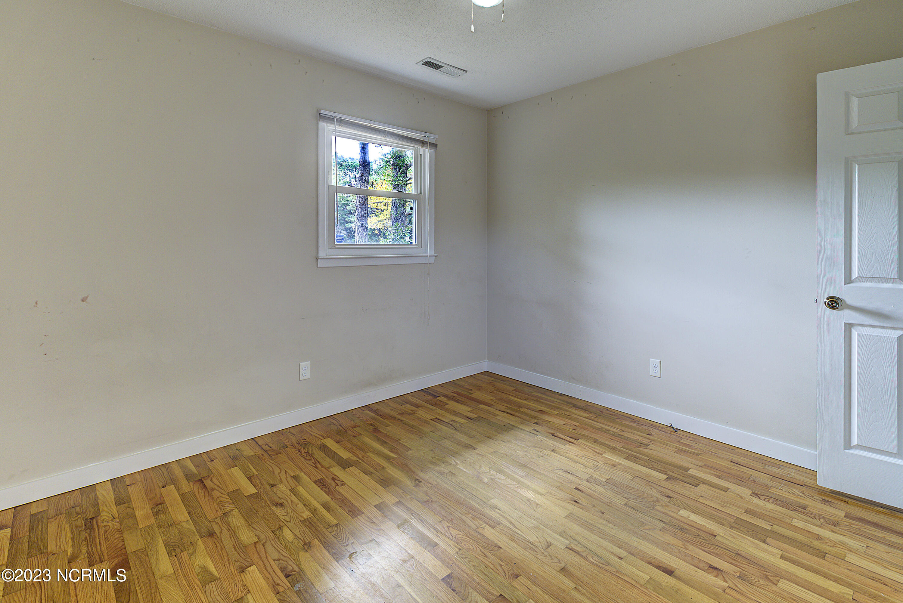 6632 Greenville Loop Road Wilmington, NC 28409 - Photo 20 of 33 IMG_1841_2_3_4_5