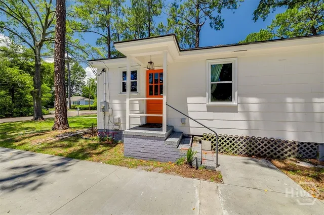 $324,900 | 2338 Lorraine Drive, Savannah, GA 31404
