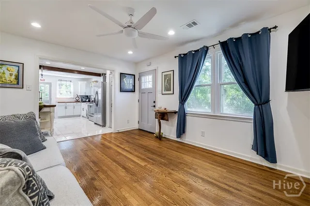 $324,900 | 2338 Lorraine Drive, Savannah, GA 31404