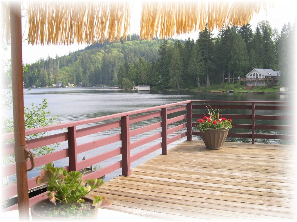 23 Southwest Lake Roesiger Road Snohomish, WA 98290 - Photo 1 of 25