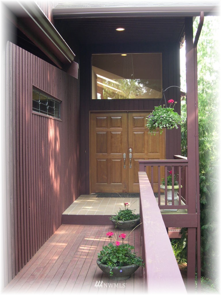 23 Southwest Lake Roesiger Road Snohomish, WA 98290 - Photo 4 of 25