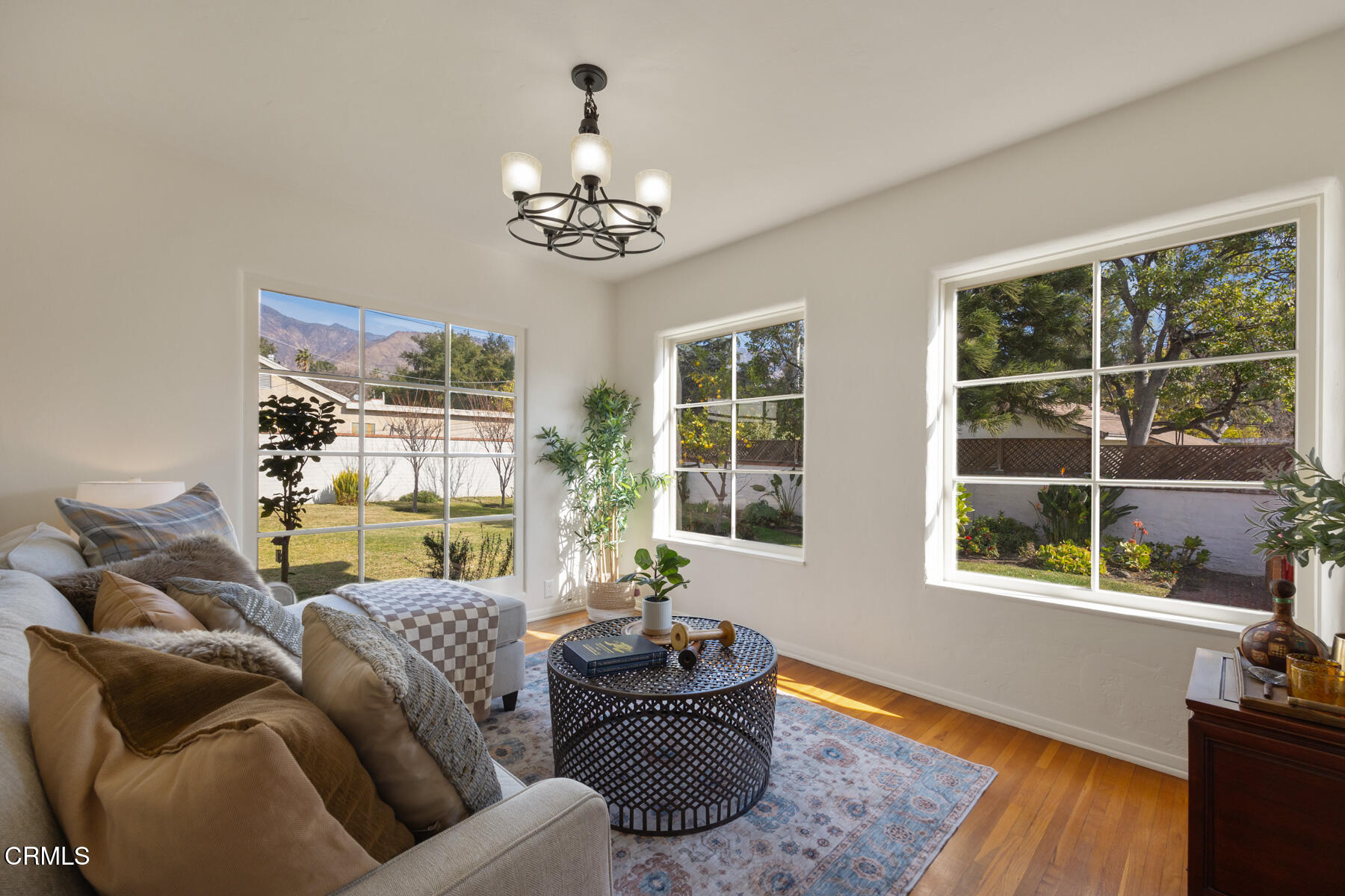 2169 Layton Street Pasadena, CA 91104 - Photo 13 of 38 MLS-18