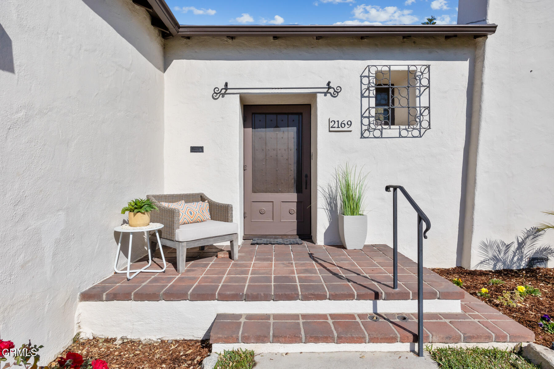 2169 Layton Street Pasadena, CA 91104 - Photo 2 of 38 MLS-3