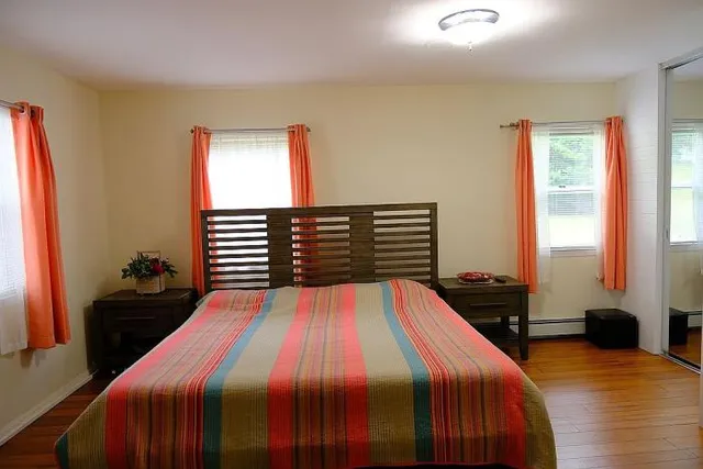 $999,990 | 178 Beverly Road, South Huntington, NY 11746