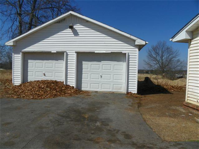 228 Jernigan Road Portland, TN 37148 - Photo 9 of 10
