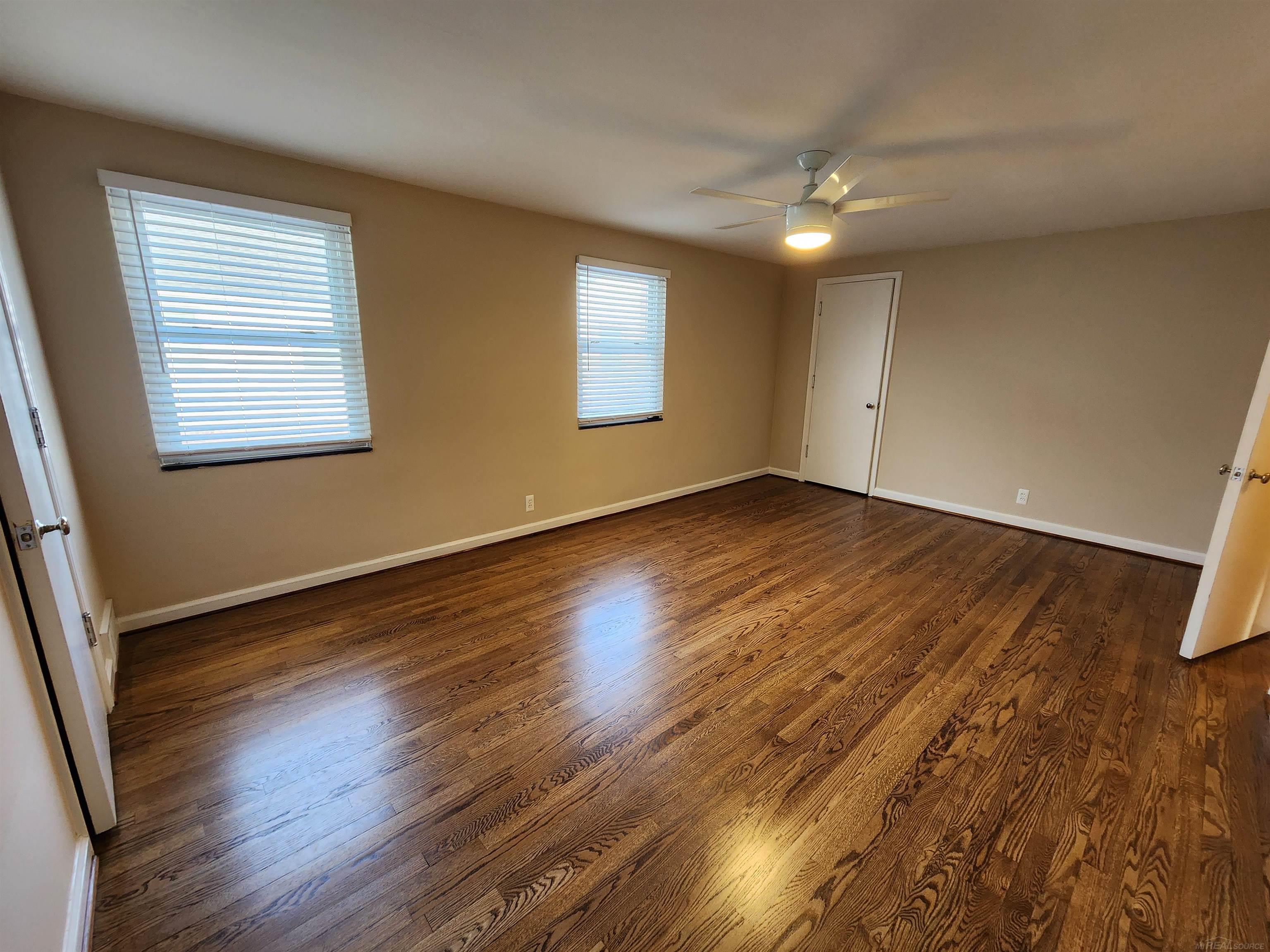 343 Rivard Boulevard Grosse Pointe, MI 48230 - Photo 23 of 31