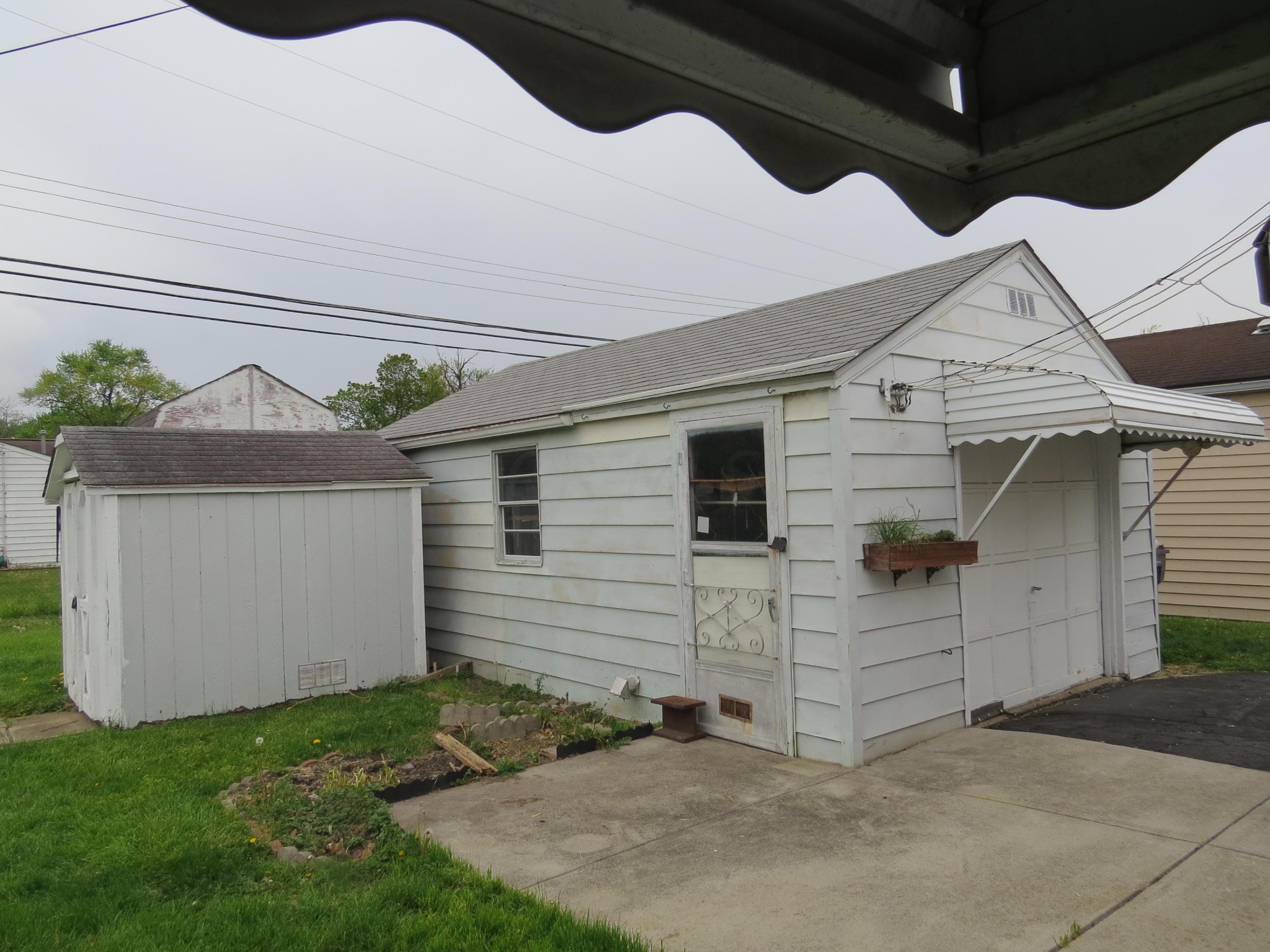 257 South Hamilton Road Columbus, OH 43213 - Photo 3 of 22 Gallery Image 3