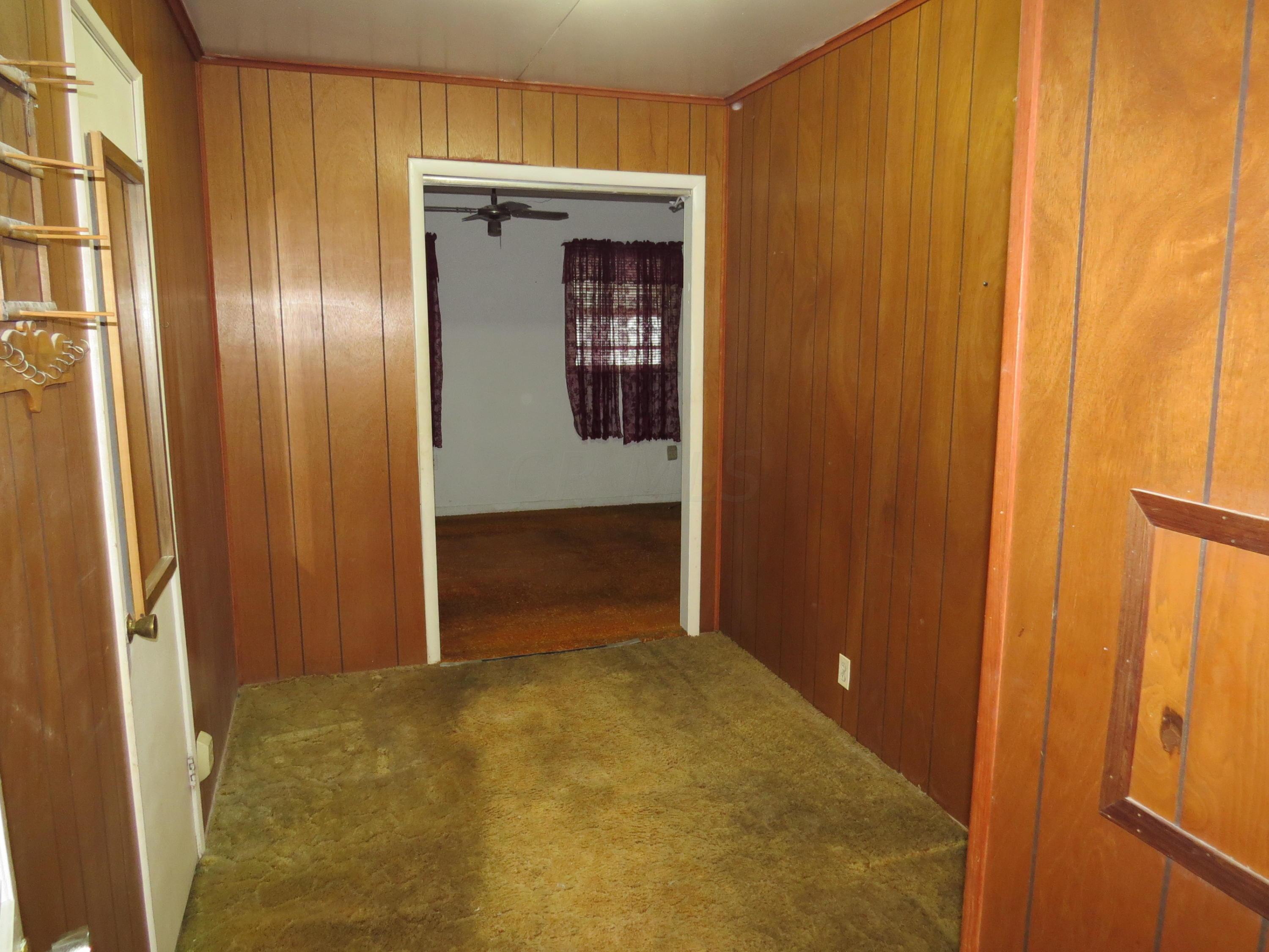 257 South Hamilton Road Columbus, OH 43213 - Photo 8 of 22 Gallery Image 8