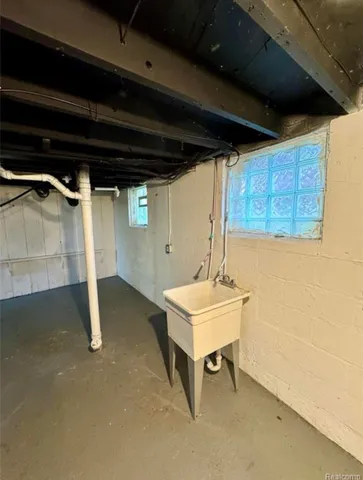 $1,450 | 18488 Fairport Street, Detroit, MI 48205