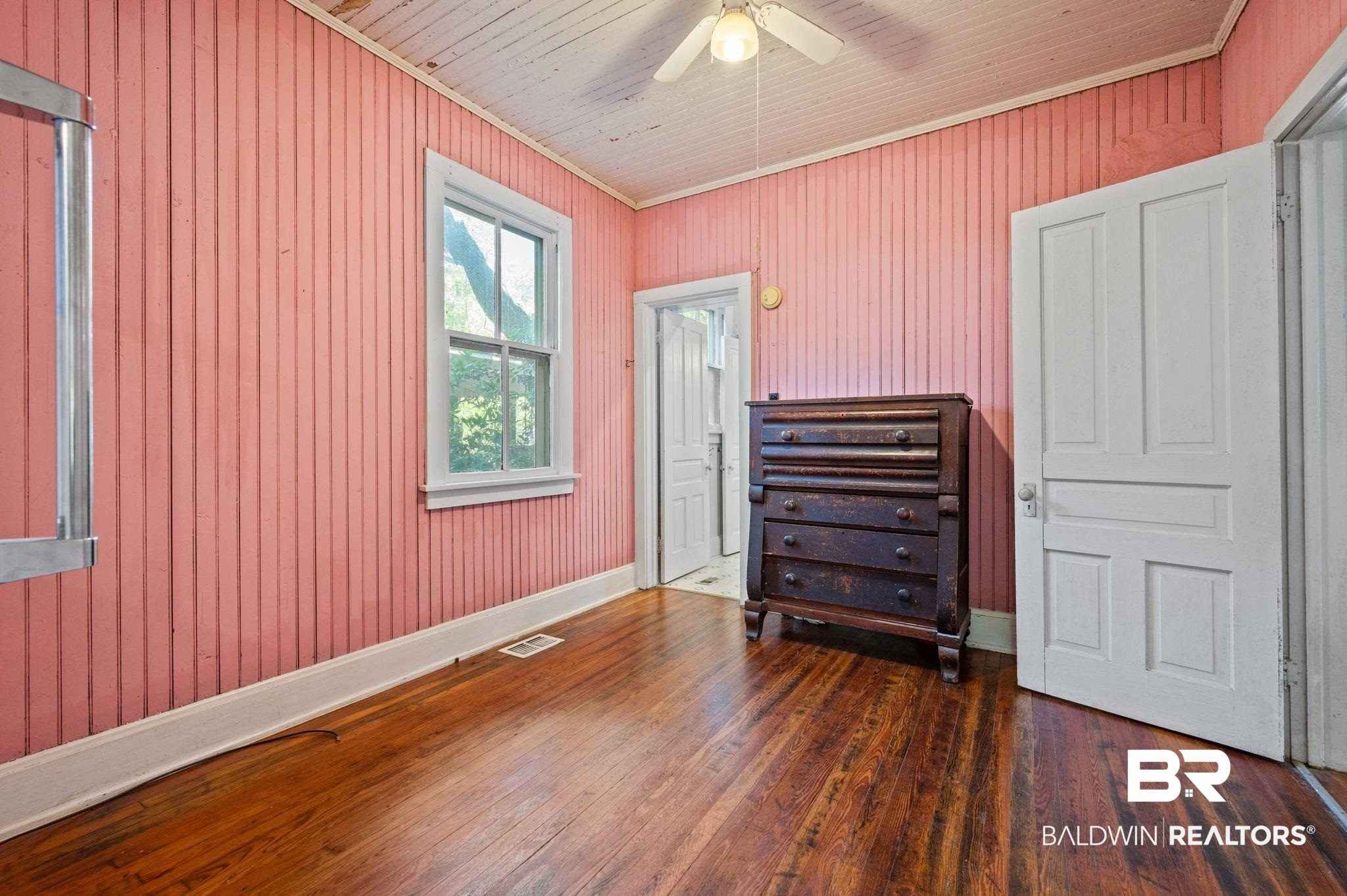 115 Fairhope Avenue Fairhope, AL 36532 - Photo 15 of 49