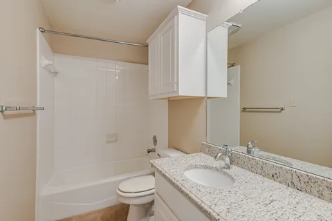 $1,100,000 | 7615 Yaupon Drive, Austin, TX 78759