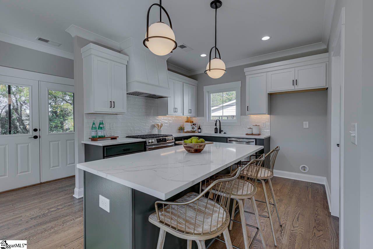 33 Endel Street Greenville, SC 29611 - Photo 8 of 22