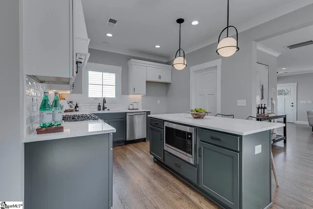 $599,900 | 33 Endel Street, Greenville, SC 29611