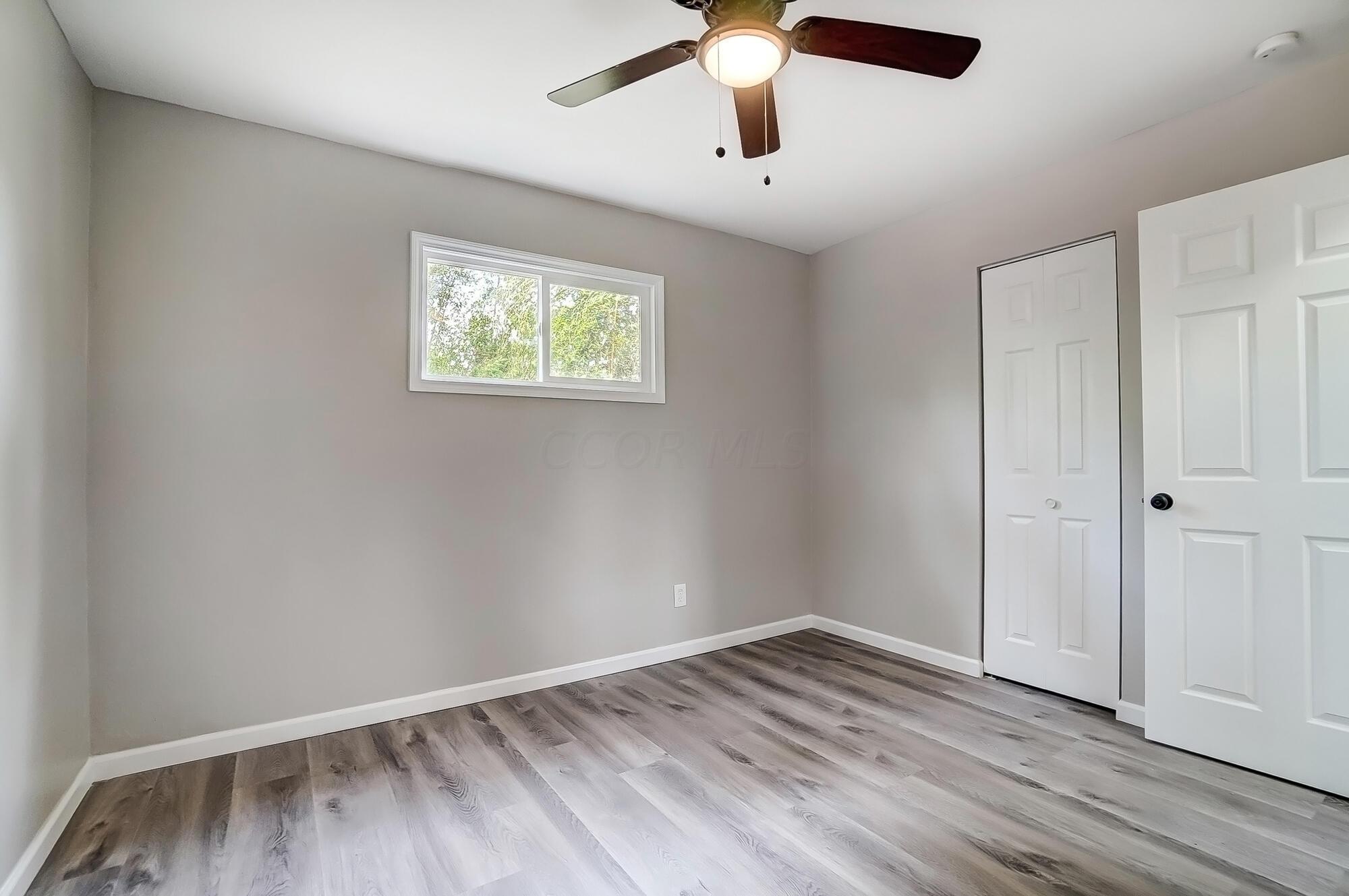 1925 Ferris Road Columbus, OH 43224 - Photo 21 of 45 029