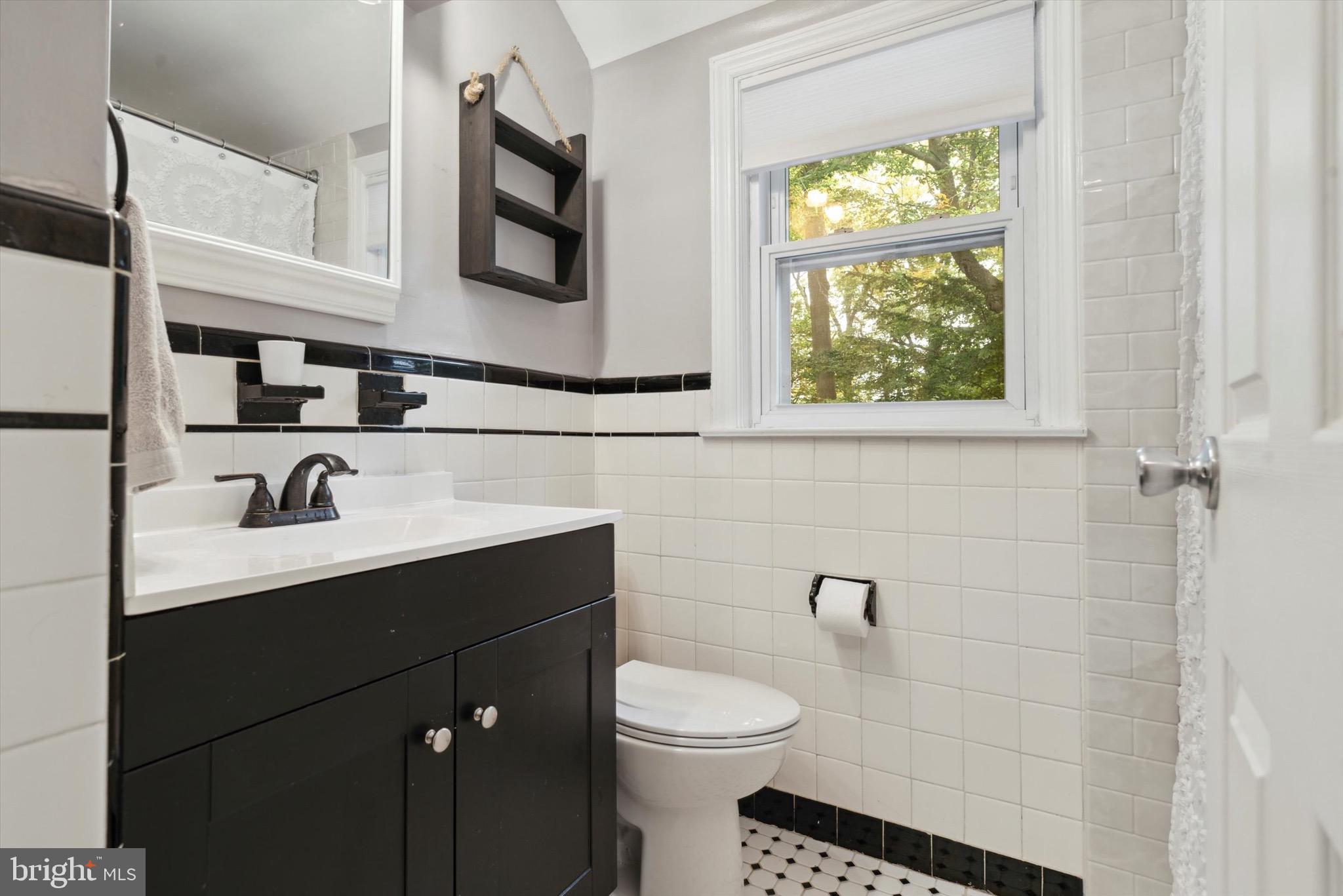 256 Friendship Road Drexel Hill, PA 19026 - Photo 23 of 25