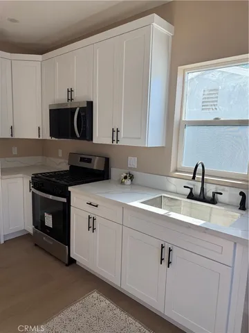 $2,400 | 751 East G Street, Unit B, Ontario, CA 91764