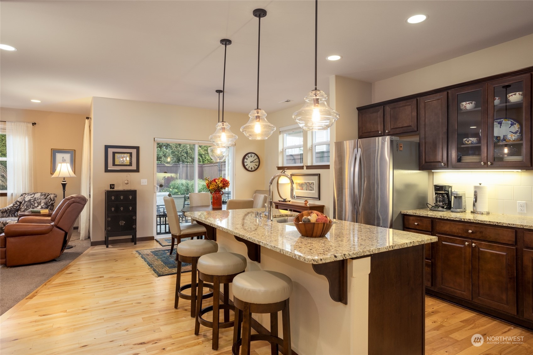1072 Chestnut Loop Mount Vernon, WA 98274 - Photo 8 of 31 Gallery Image 8
