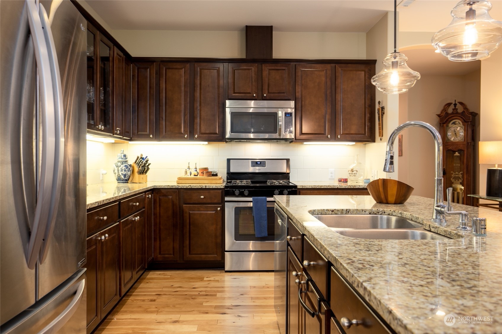 1072 Chestnut Loop Mount Vernon, WA 98274 - Photo 10 of 31 Gallery Image 10